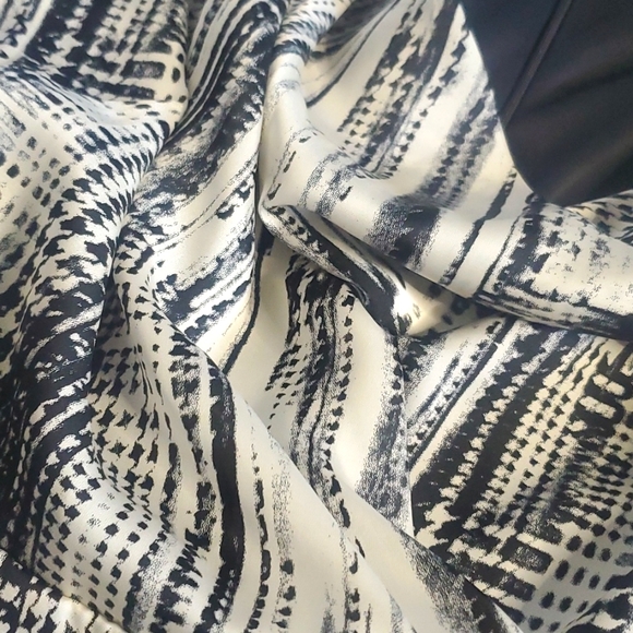 Eva Franco Revolve abstract black and white cowl neck dress lined - Picture 4 of 10